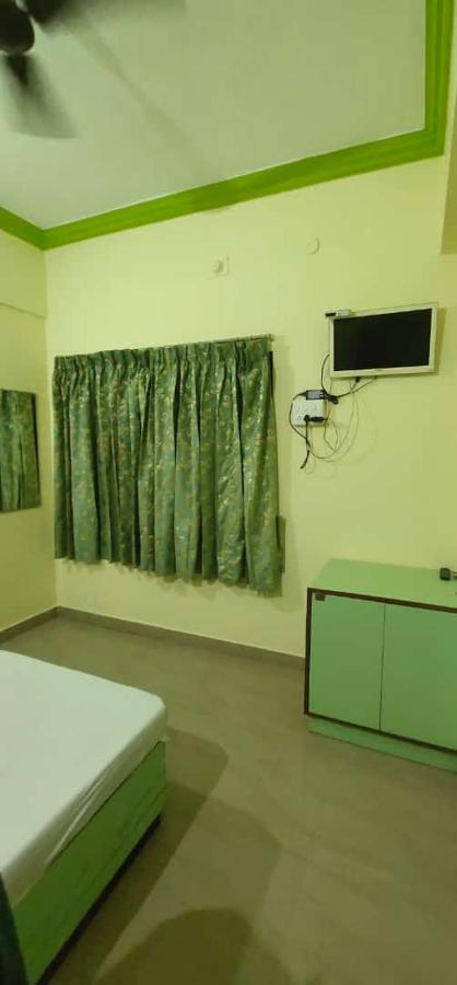 Hotel Ruchi Yercaud Esterno foto