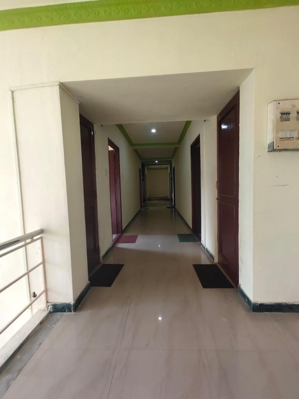 Hotel Ruchi Yercaud Esterno foto